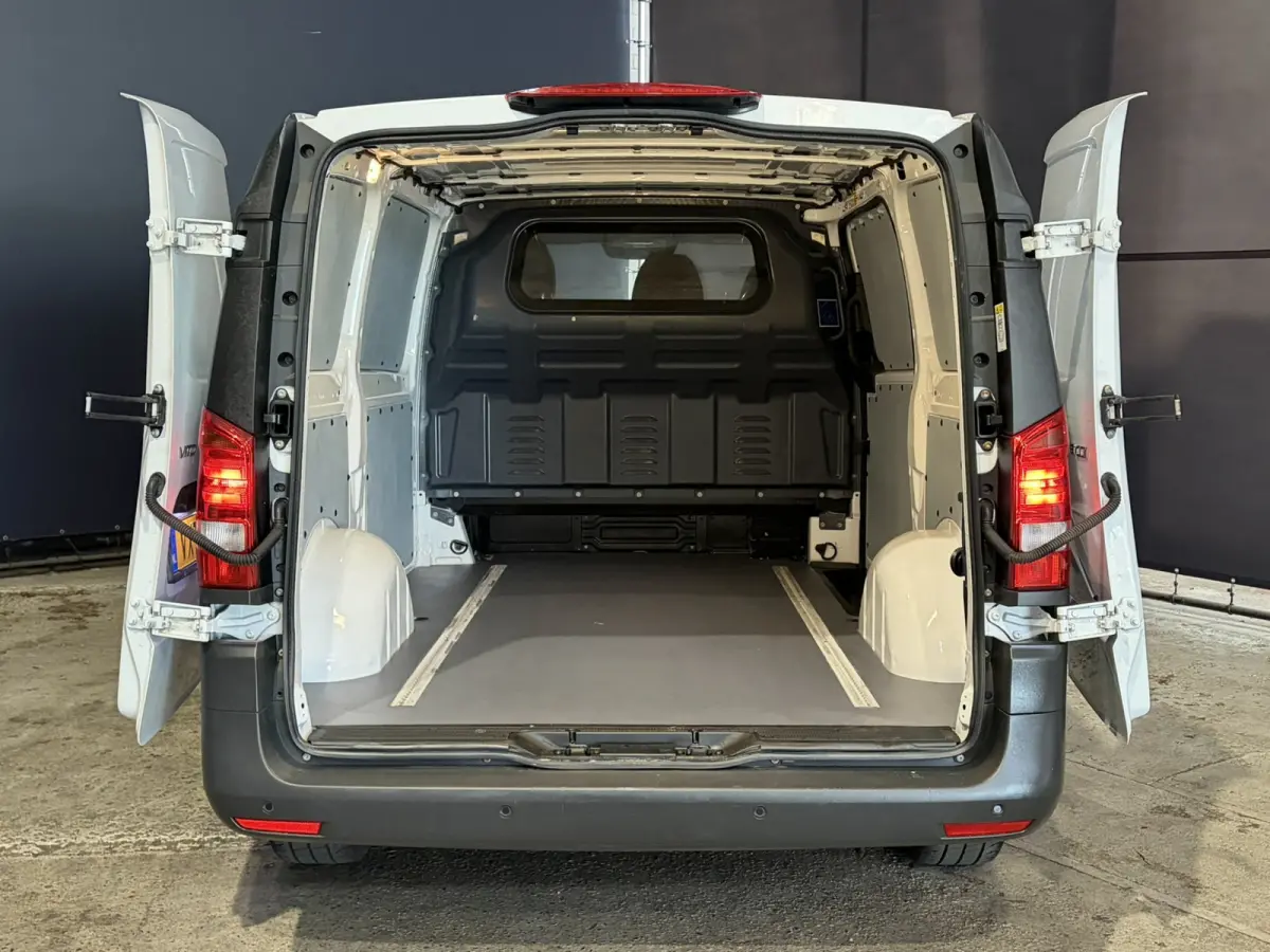 119 CDI 190pk Automaat 4x4 L2H1 Euro6 Airco | Camera | Apple Carplay | Cruisecontrol Android Auto, Parkeersensoren, Stoelverwarming, Bijrijdersbank