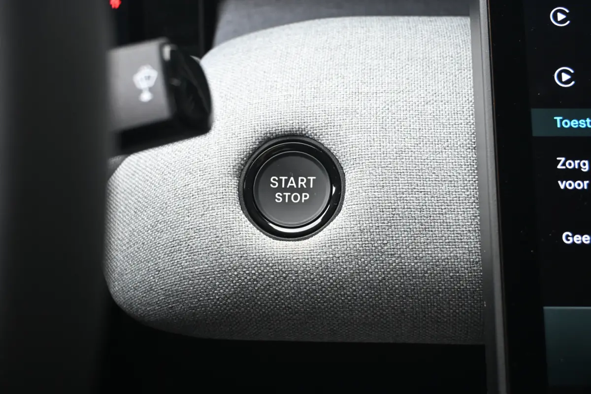 1.2 Hybrid 145 You Tot 8 Jaar Garantie! | Navigatie | Adaptive Cruise | DAB+ | Climate Control | Lane-Assist | !!