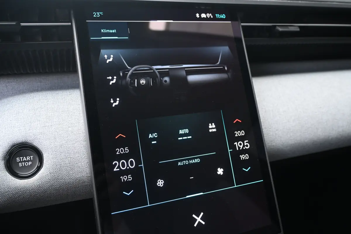 1.2 Hybrid 145 You Tot 8 Jaar Garantie! | Navigatie | Adaptive Cruise | DAB+ | Climate Control | Lane-Assist | !!