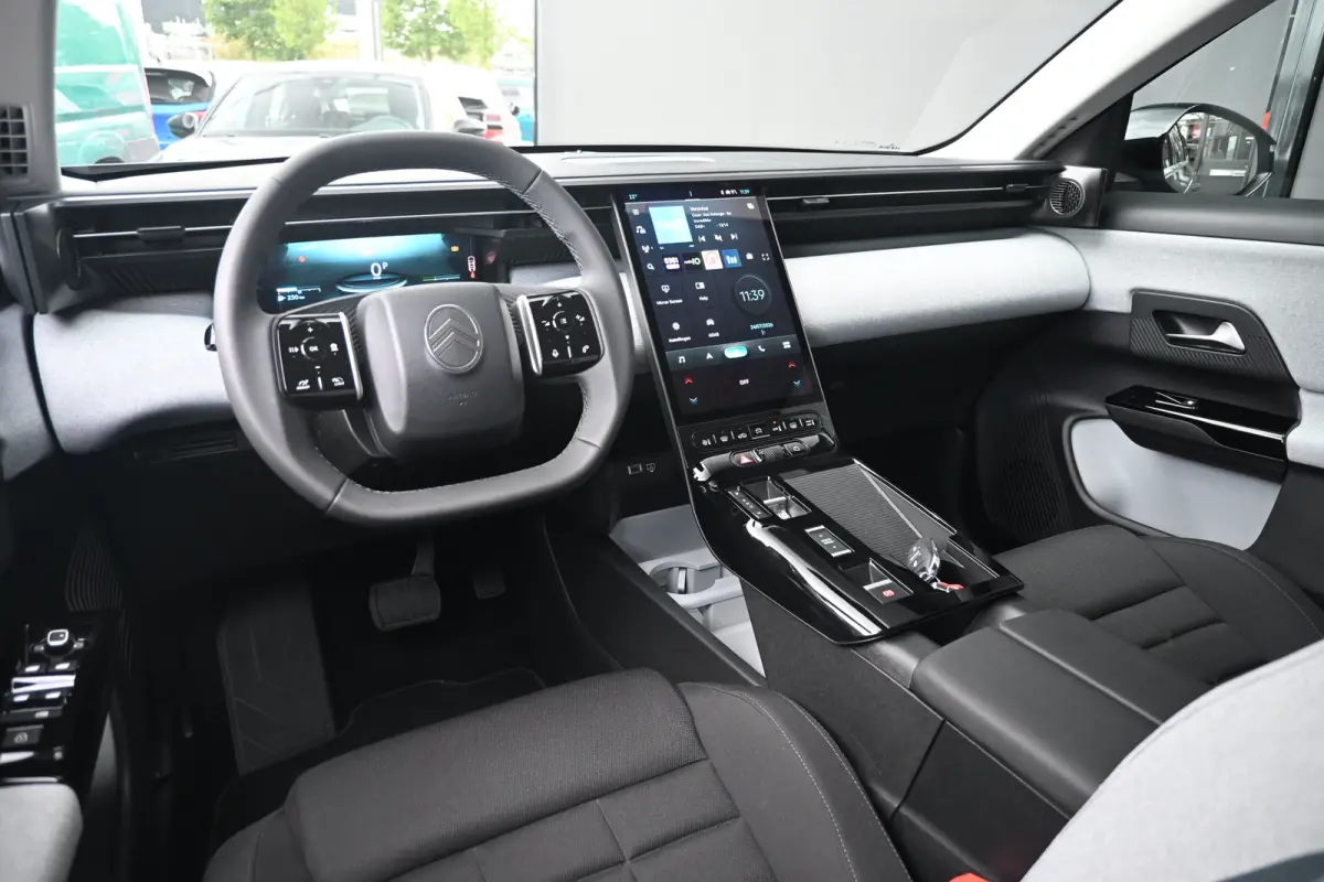 1.2 Hybrid 145 You Tot 8 Jaar Garantie! | Navigatie | Adaptive Cruise | DAB+ | Climate Control | Lane-Assist | !!