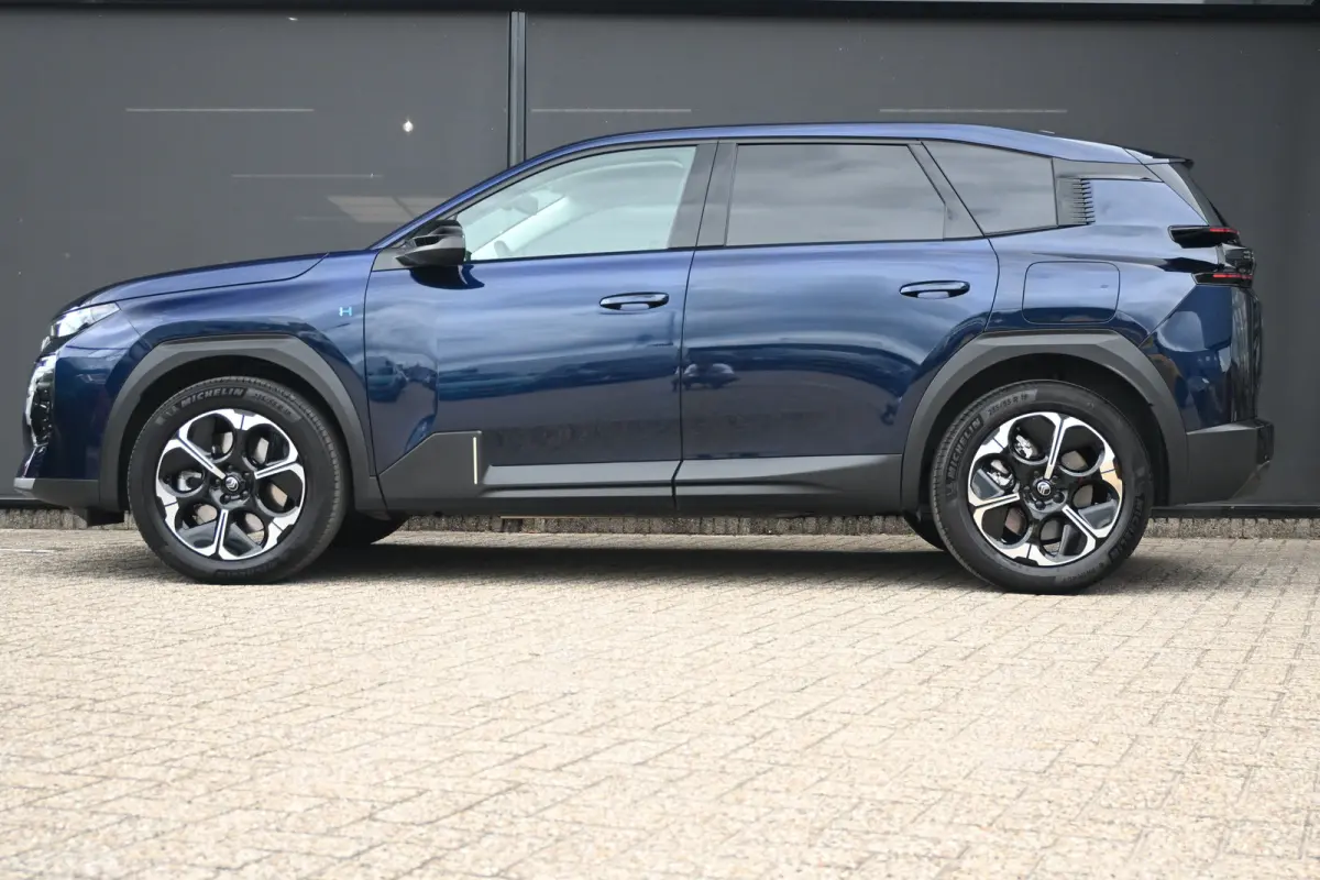 1.6 Plug-In Hybrid 195 Business Tot 8 Jaar Garantie! | 7,4kW Lader | Adaptive Cruise | Comfortstoelen | Keyless-Entry | Navigatie | 360 Camera | !!