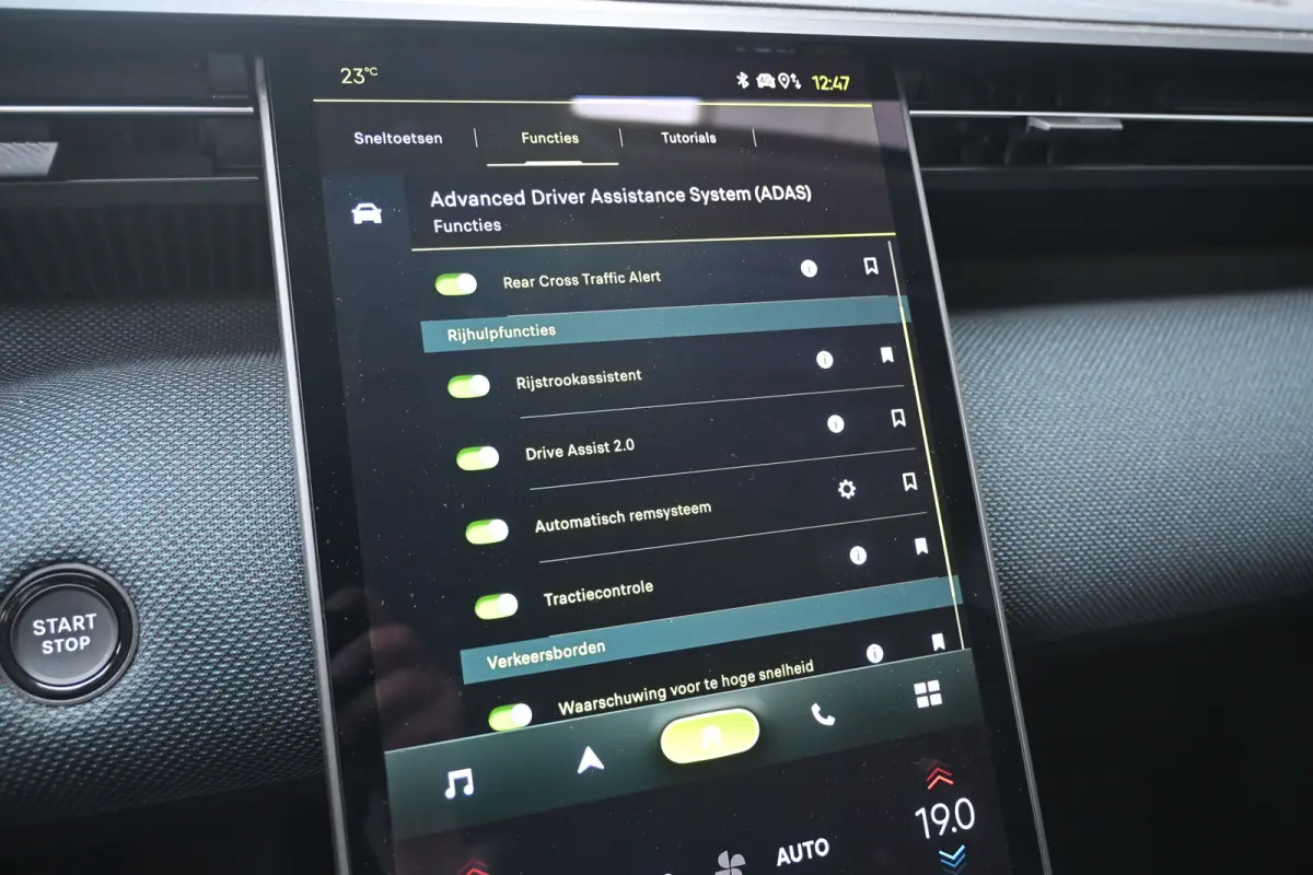 1.6 Plug-In Hybrid 195 Business Tot 8 Jaar Garantie! | 7,4kW Lader | Adaptive Cruise | Comfortstoelen | Keyless-Entry | Navigatie | 360 Camera | !!