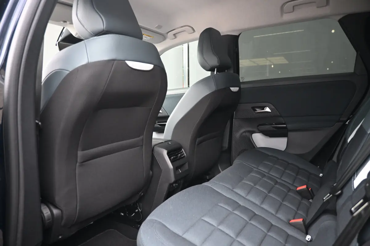 1.6 Plug-In Hybrid 195 Business Tot 8 Jaar Garantie! | 7,4kW Lader | Adaptive Cruise | Comfortstoelen | Keyless-Entry | Navigatie | 360 Camera | !!