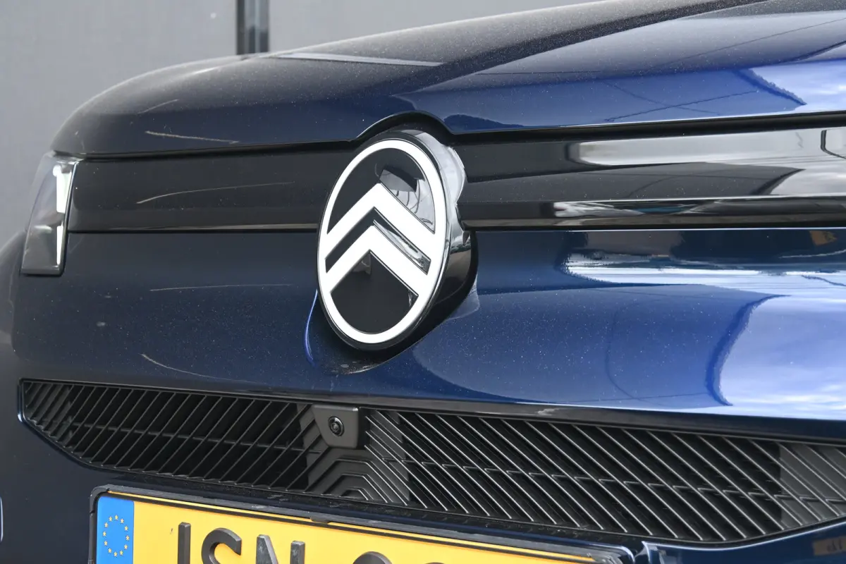 1.6 Plug-In Hybrid 195 Business Tot 8 Jaar Garantie! | 7,4kW Lader | Adaptive Cruise | Comfortstoelen | Keyless-Entry | Navigatie | 360 Camera | !!