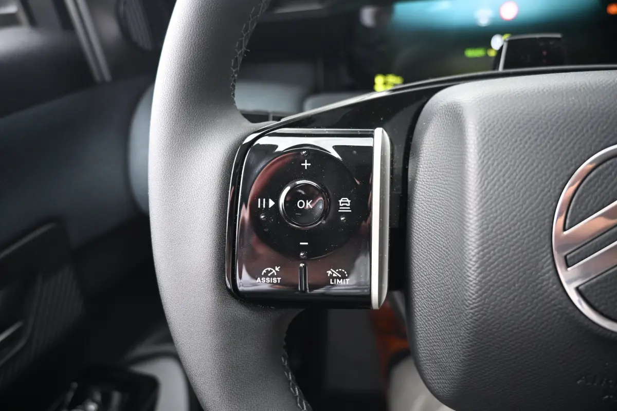 1.6 Plug-In Hybrid 195 Business Tot 8 Jaar Garantie! | 7,4kW Lader | Adaptive Cruise | Comfortstoelen | Keyless-Entry | Navigatie | 360 Camera | !!