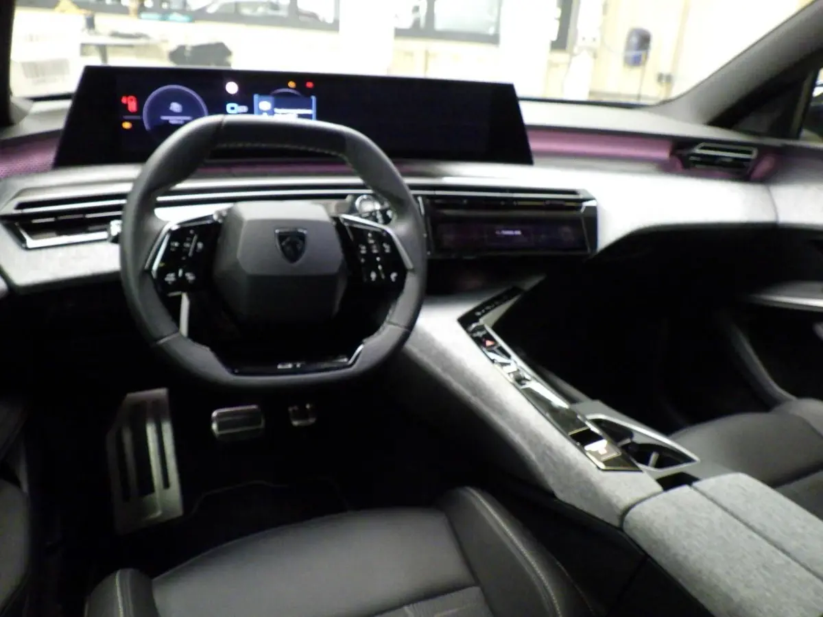 1.2 Hybrid 145 GT 7p Tot 8 Jaar Garantie! | Stoelverwarming | LED-Matrix | Navigatie | Adaptive Cruise | Elektr. Achterklep | Dodehoek-Detectie | !!