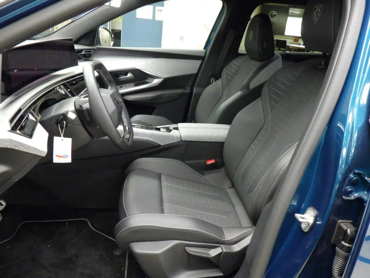 1.2 Hybrid 145 GT 7p Tot 8 Jaar Garantie! | Stoelverwarming | LED-Matrix | Navigatie | Adaptive Cruise | Elektr. Achterklep | Dodehoek-Detectie | !!