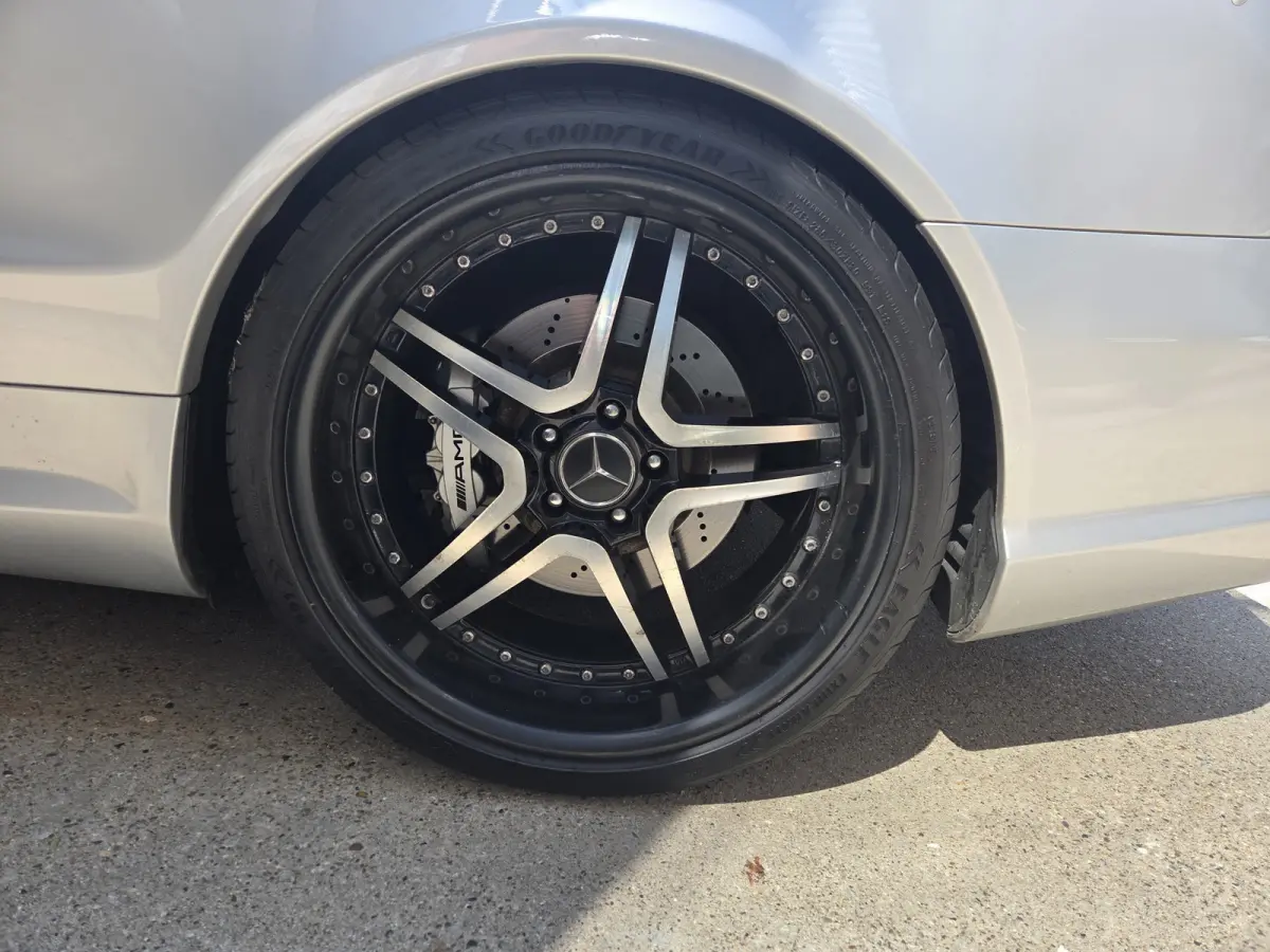 AMG 63 Performance V8 525Pk