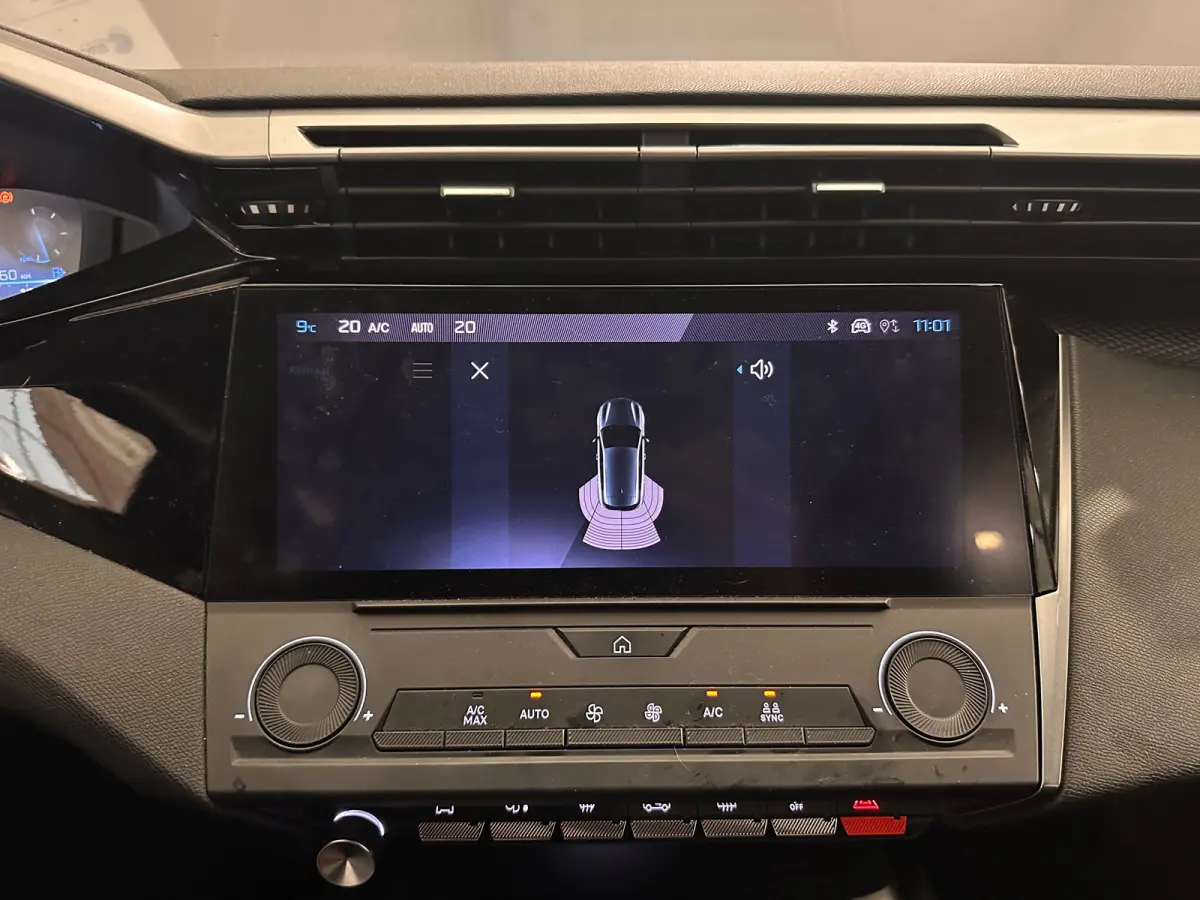 1.2 PureTech Active Pack Business Afneembare Trekhaak | 16" Lichtmetaal | Cruise | Parkeersensoren achter | Airco | Apple Carplay/Android Auto | Cruise control