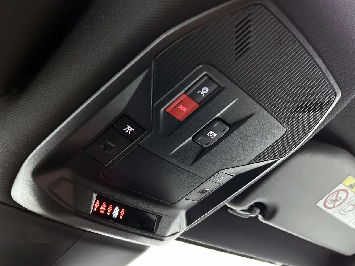 1.2 Turbo GS VOL!!! (Dealer OndH, Fabrieksgarantie, Pano, Carplay, Camera, Head-up, Stuur+Stoel Ver, Etc)