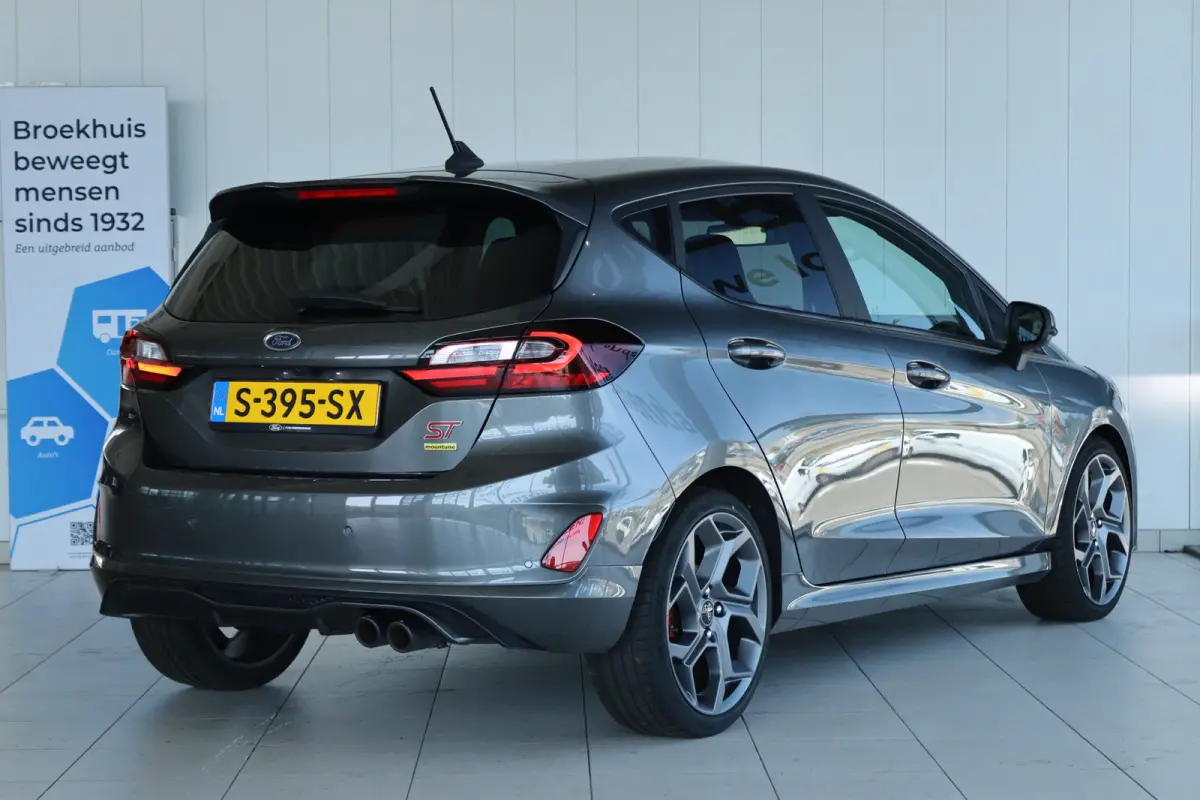 1.5 Ecoboost ST-X M260 | Mountune Stage 2 | Perf. Pack | B&O | Camera | Cruise Control | AGR | Stoel+Stuurverwarming | Carplay | Keyless | Kuipstoel