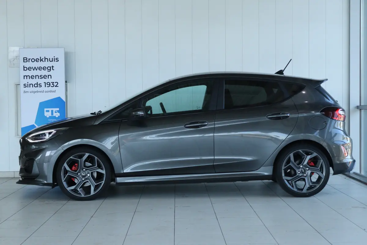 1.5 Ecoboost ST-X M260 | Mountune Stage 2 | Perf. Pack | B&O | Camera | Cruise Control | AGR | Stoel+Stuurverwarming | Carplay | Keyless | Kuipstoel