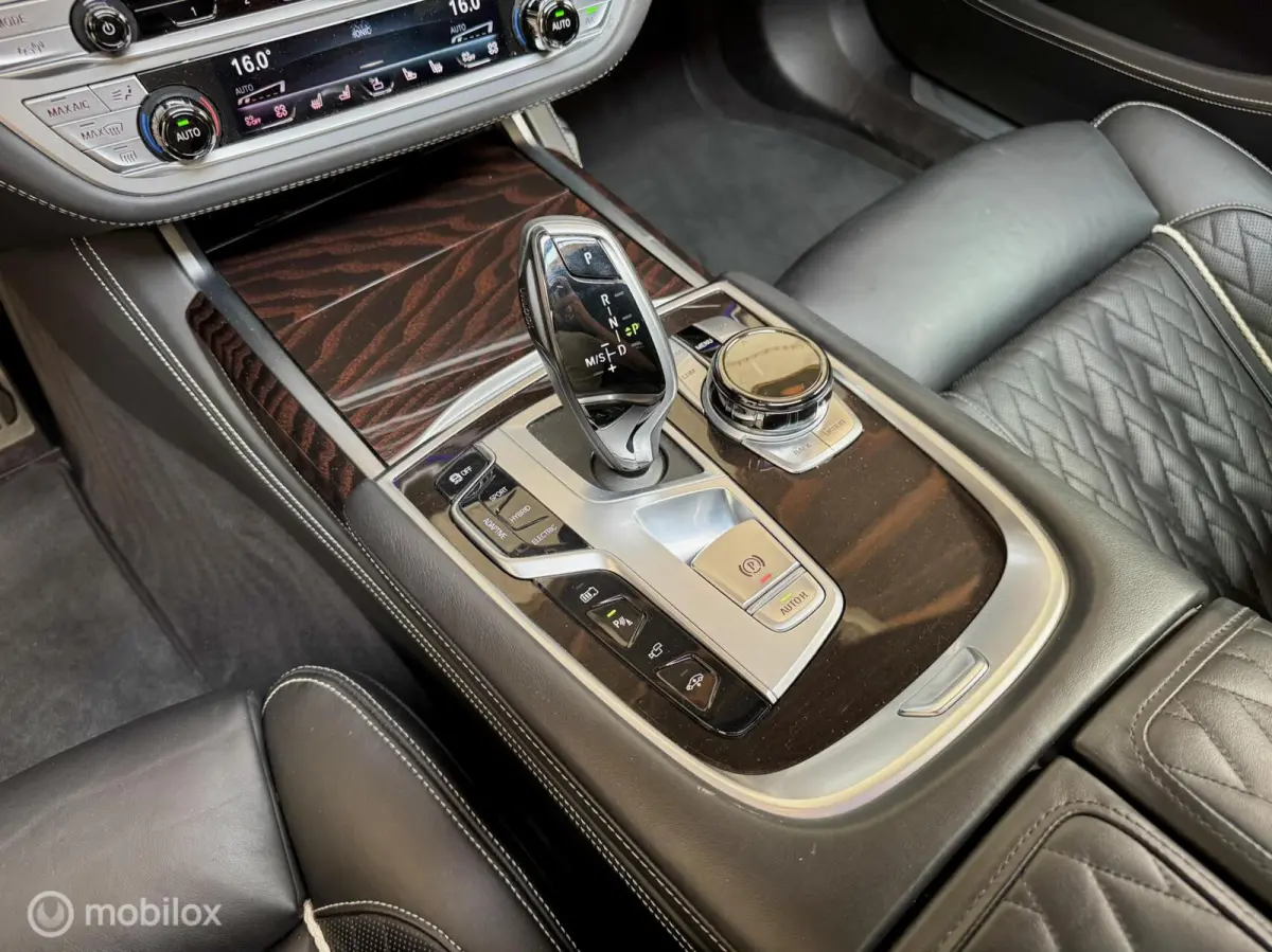 745Le LWB M-Sport / Bowers&Wilkins / Skylounge
