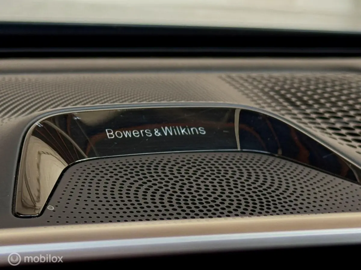 745Le LWB M-Sport / Bowers&Wilkins / Skylounge