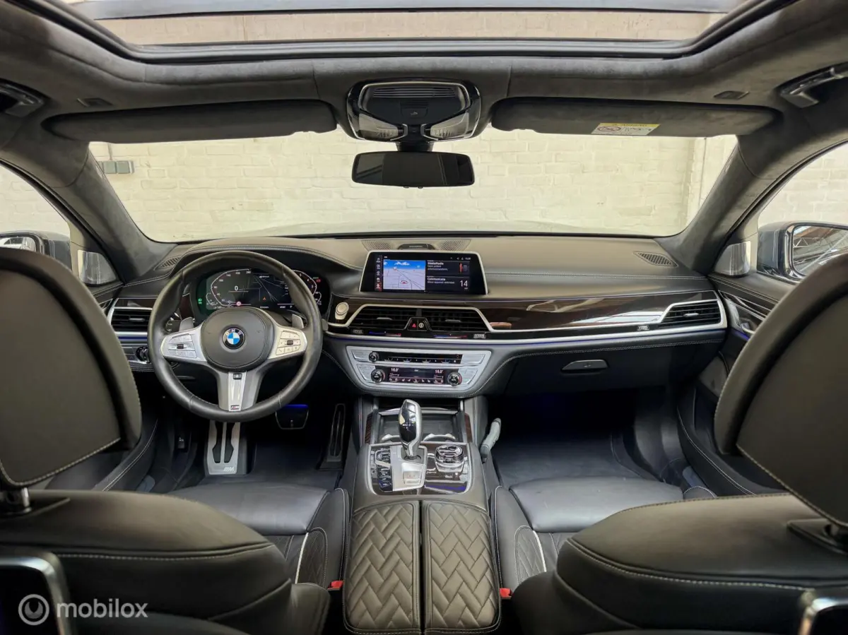 745Le LWB M-Sport / Bowers&Wilkins / Skylounge