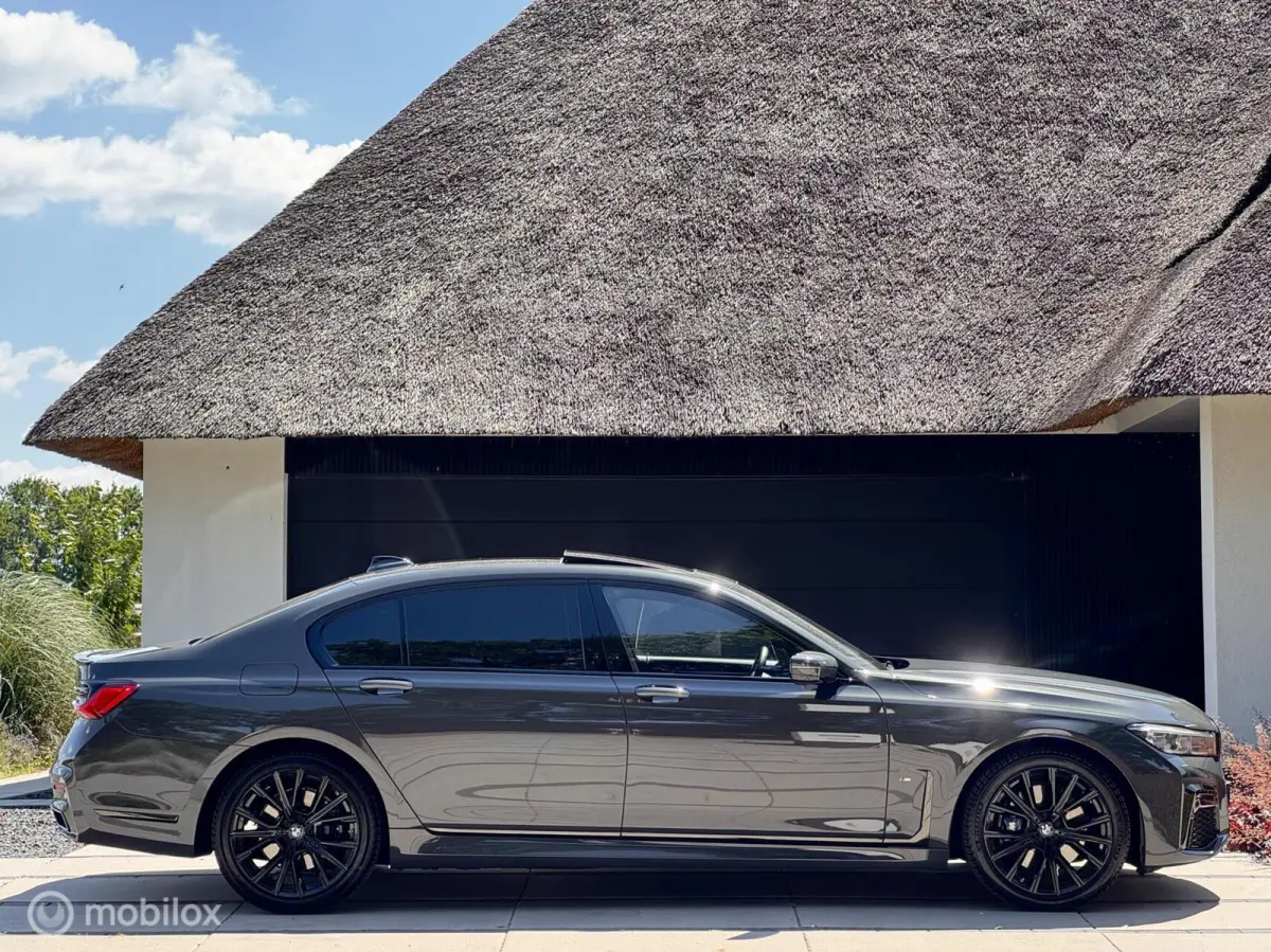 745Le LWB M-Sport / Bowers&Wilkins / Skylounge