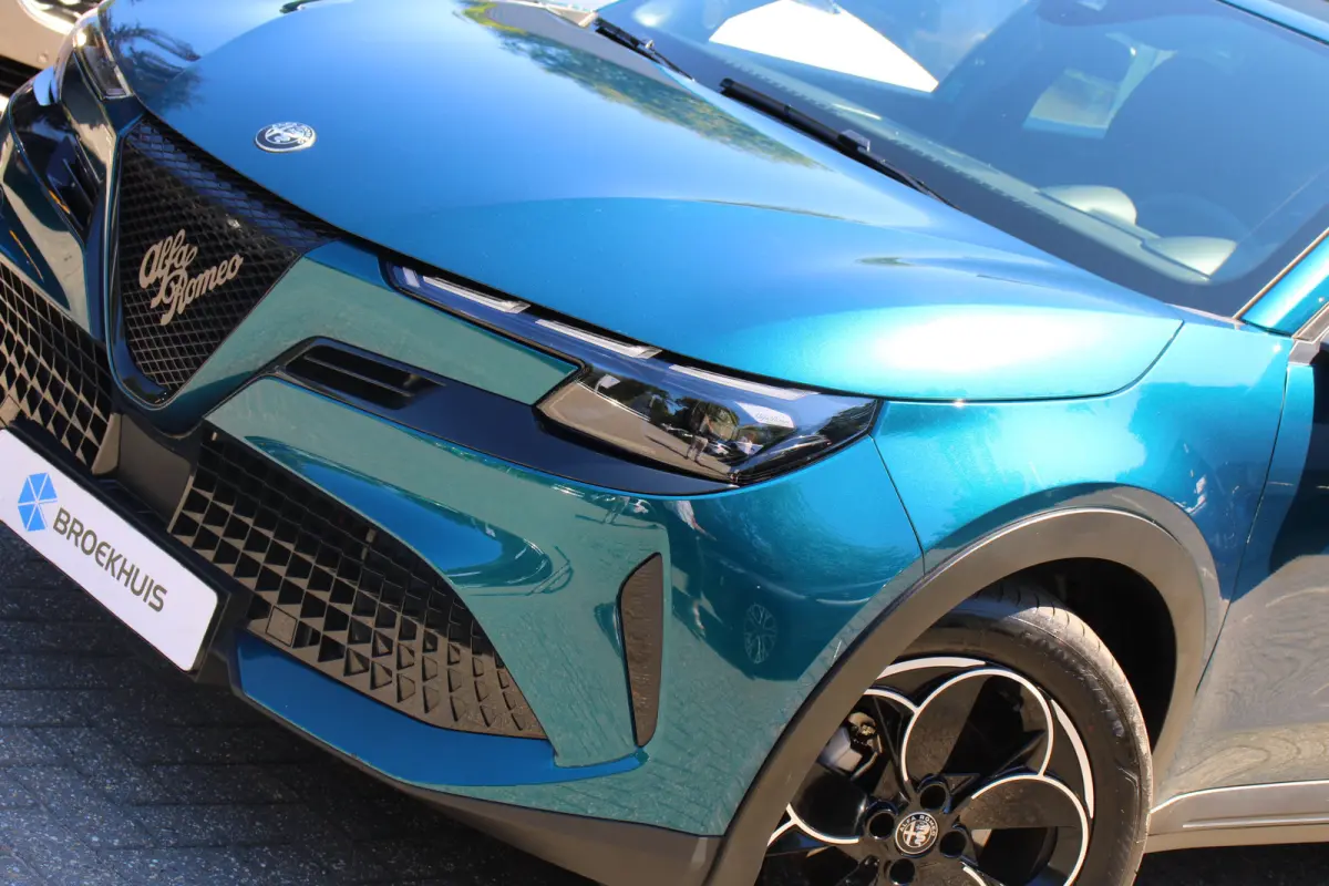 Elettrica Speciale 54 kWh | ADAPTIVE CRUISE | LED | PARK SENS | CLIMA | APPLE CARPLAY/ANDROID AUTO | LANE ASSIST | 18" LMV