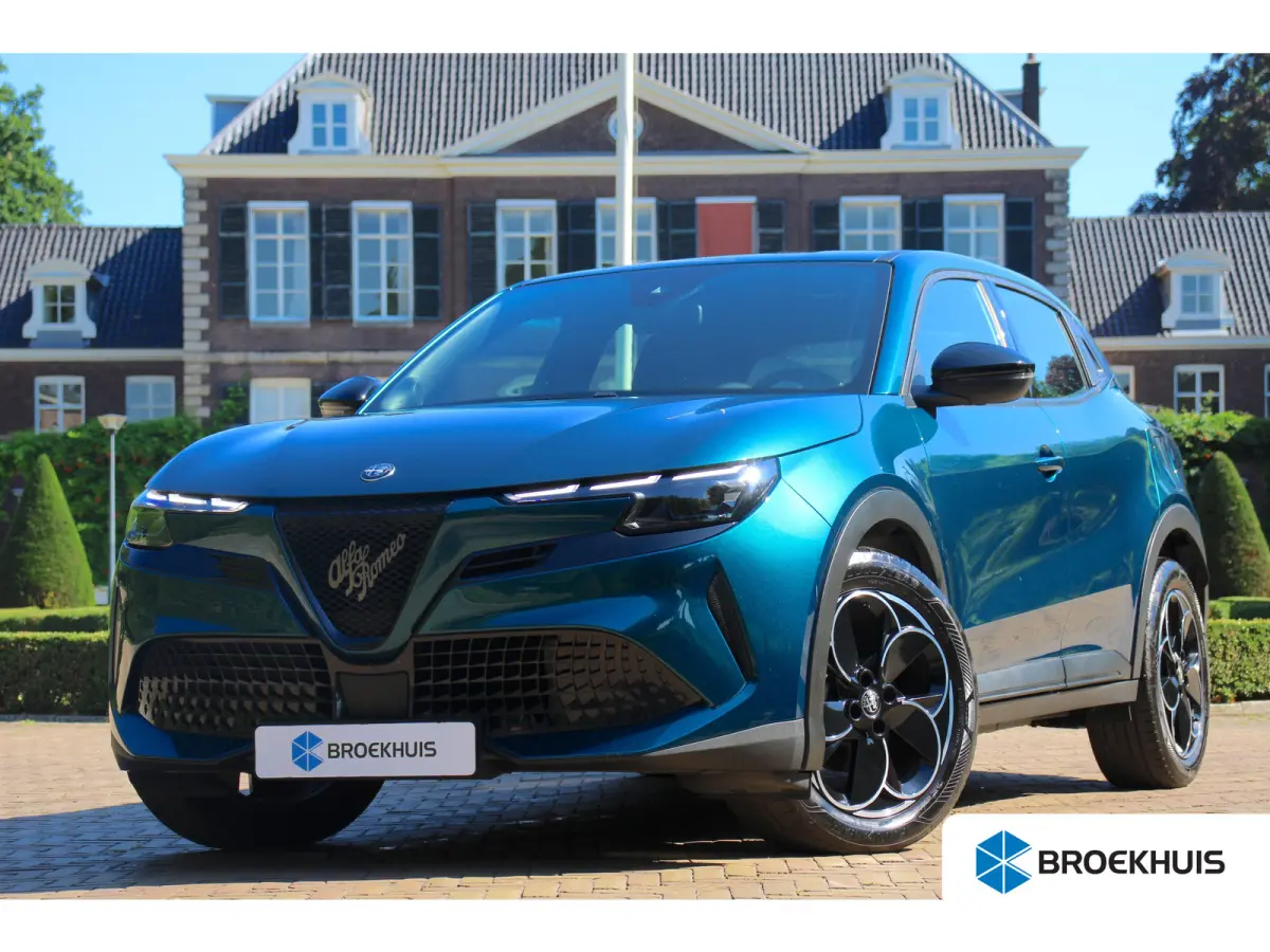 Elettrica Speciale 54 kWh | ADAPTIVE CRUISE | LED | PARK SENS | CLIMA | APPLE CARPLAY/ANDROID AUTO | LANE ASSIST | 18" LMV
