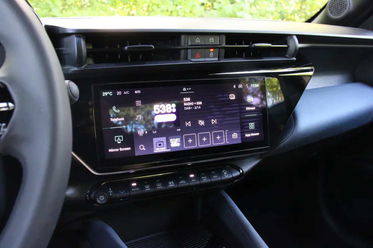 Elettrica Speciale 54 kWh | ADAPTIVE CRUISE | LED | PARK SENS | CLIMA | APPLE CARPLAY/ANDROID AUTO | LANE ASSIST | 18" LMV