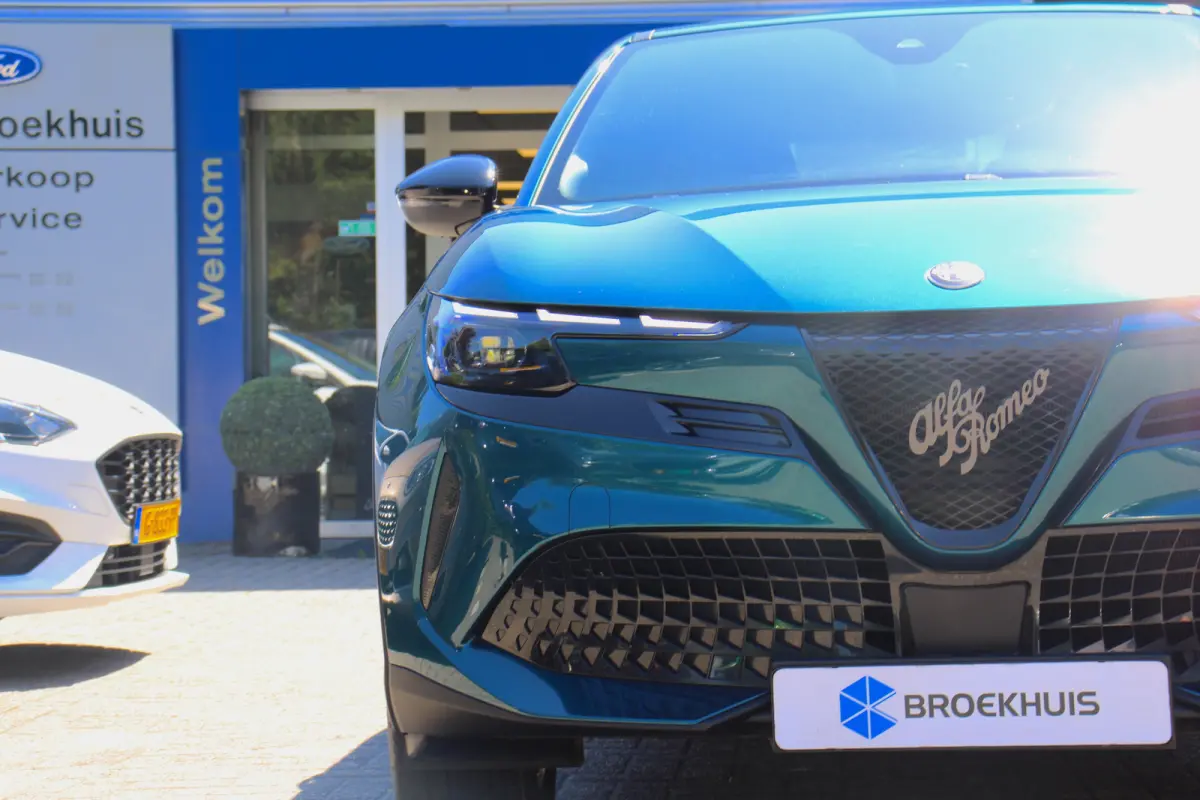 Elettrica Speciale 54 kWh | ADAPTIVE CRUISE | LED | PARK SENS | CLIMA | APPLE CARPLAY/ANDROID AUTO | LANE ASSIST | 18" LMV