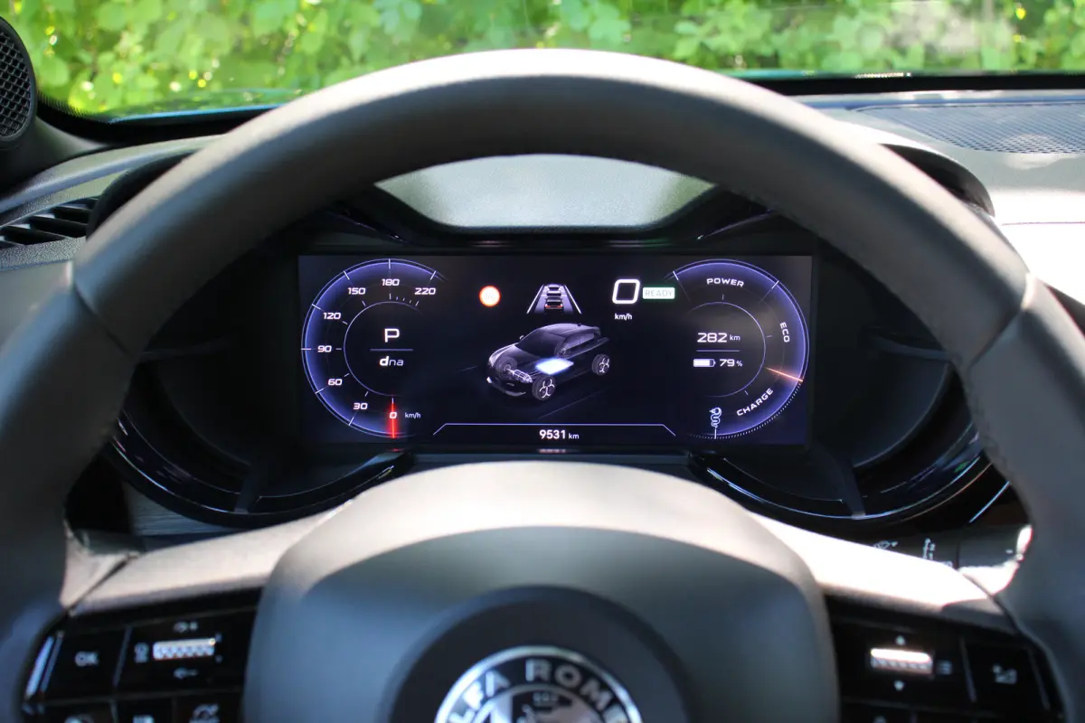 Elettrica Speciale 54 kWh | ADAPTIVE CRUISE | LED | PARK SENS | CLIMA | APPLE CARPLAY/ANDROID AUTO | LANE ASSIST | 18" LMV