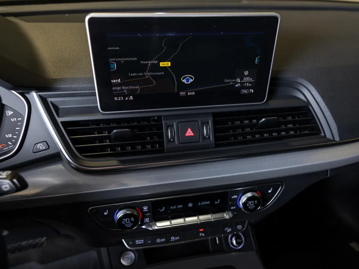 2.0 TFSI quattro Sport S-Line / 252pk / Apple carplay / Stoelverwarming / Adaptieve cruise control /