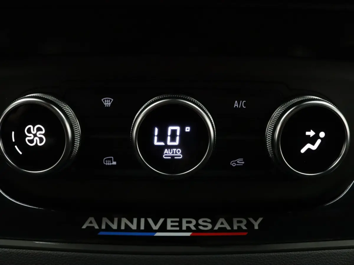 2.0 Blue dCi 150 EDC T30 L2H1 Extra Camera | Climate | Cruise | Parkeersens. v+a | Stoelverw.