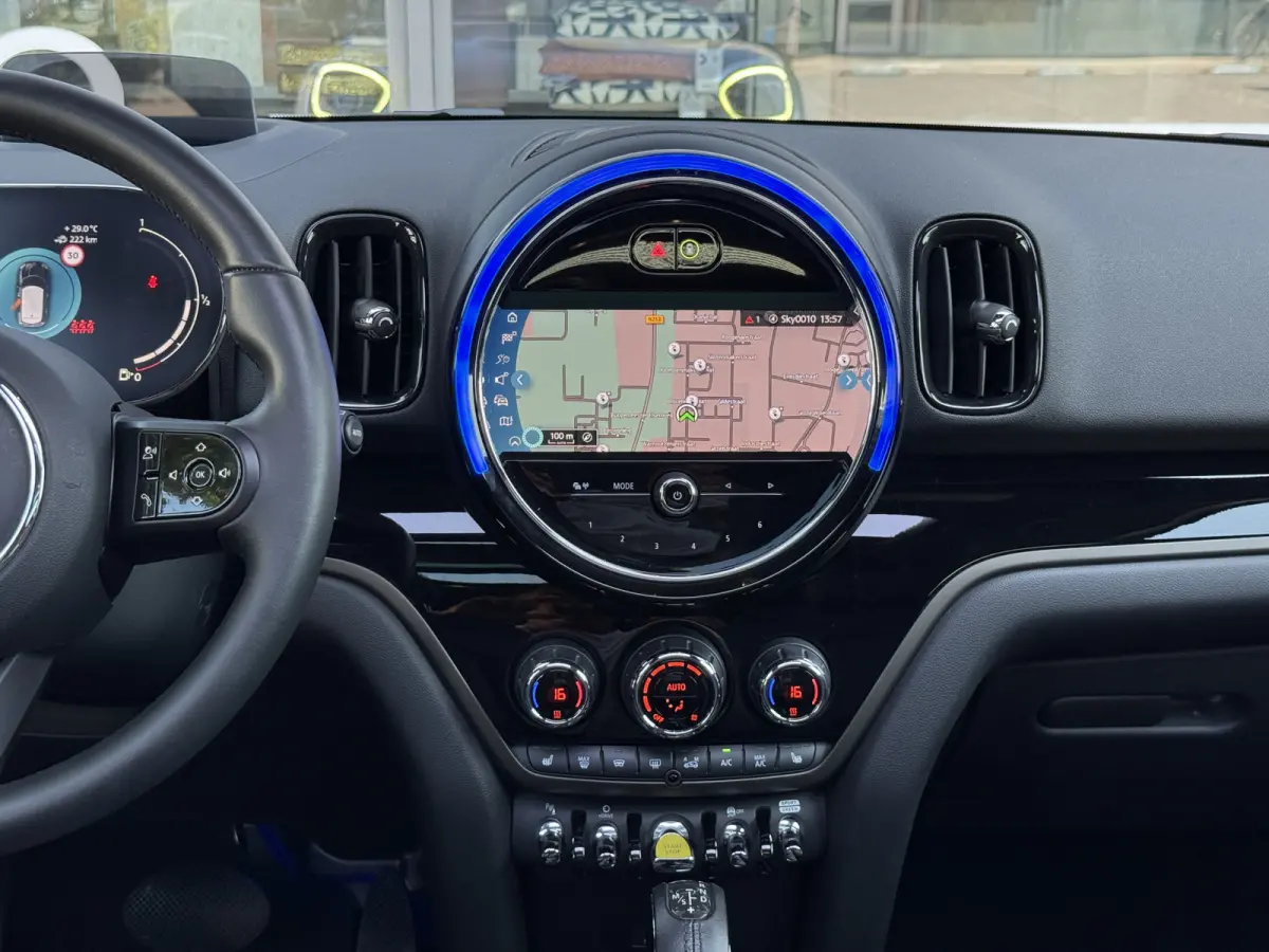 1.5 Cooper SE ALL Pano/H&K/Leder/Camera