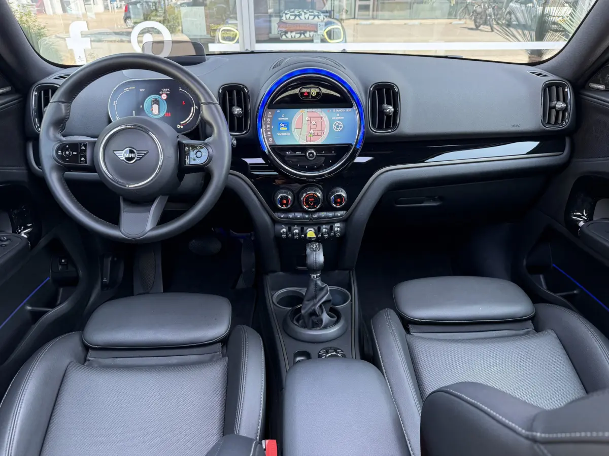 1.5 Cooper SE ALL Pano/H&K/Leder/Camera