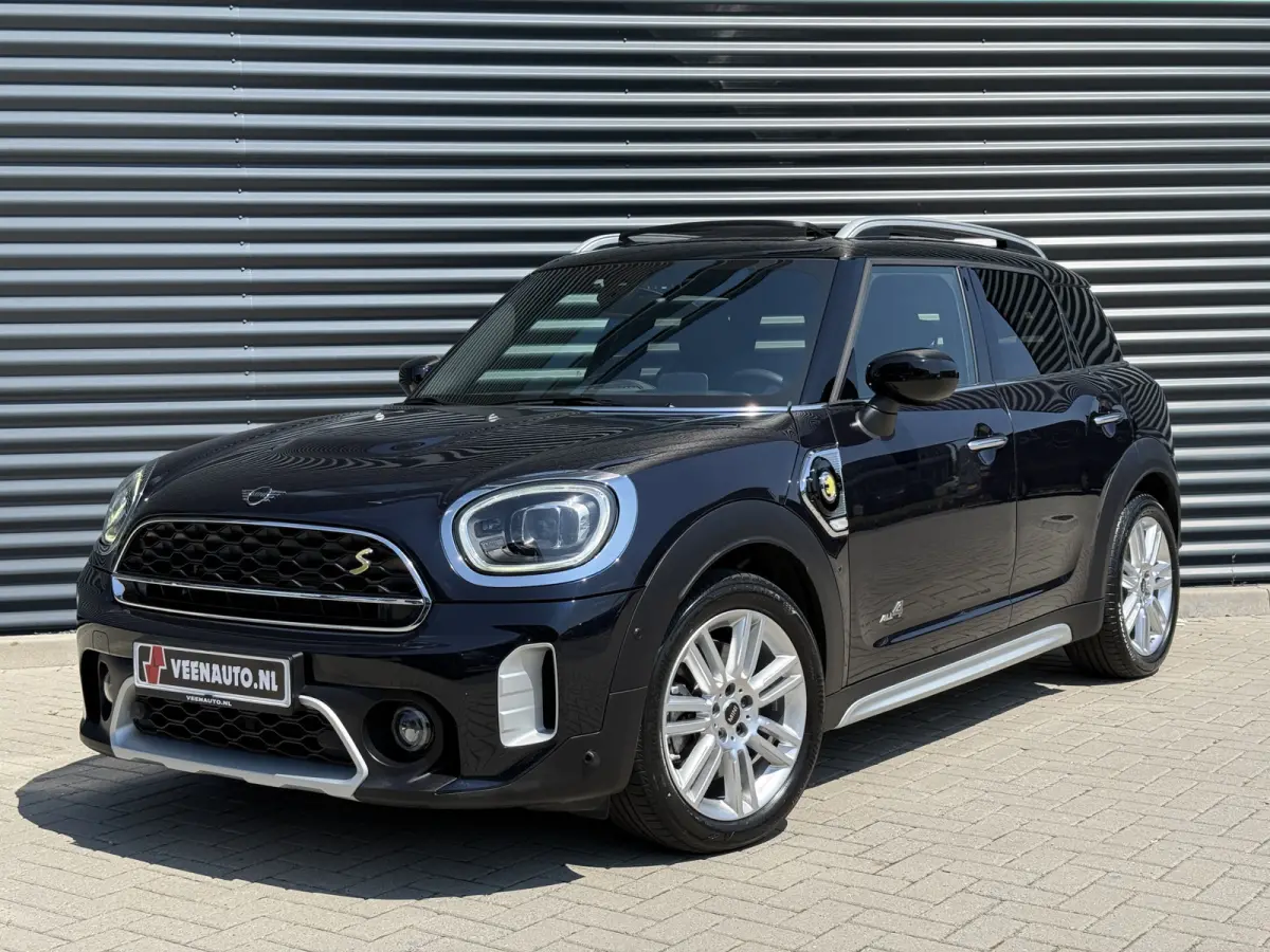 1.5 Cooper SE ALL Pano/H&K/Leder/Camera