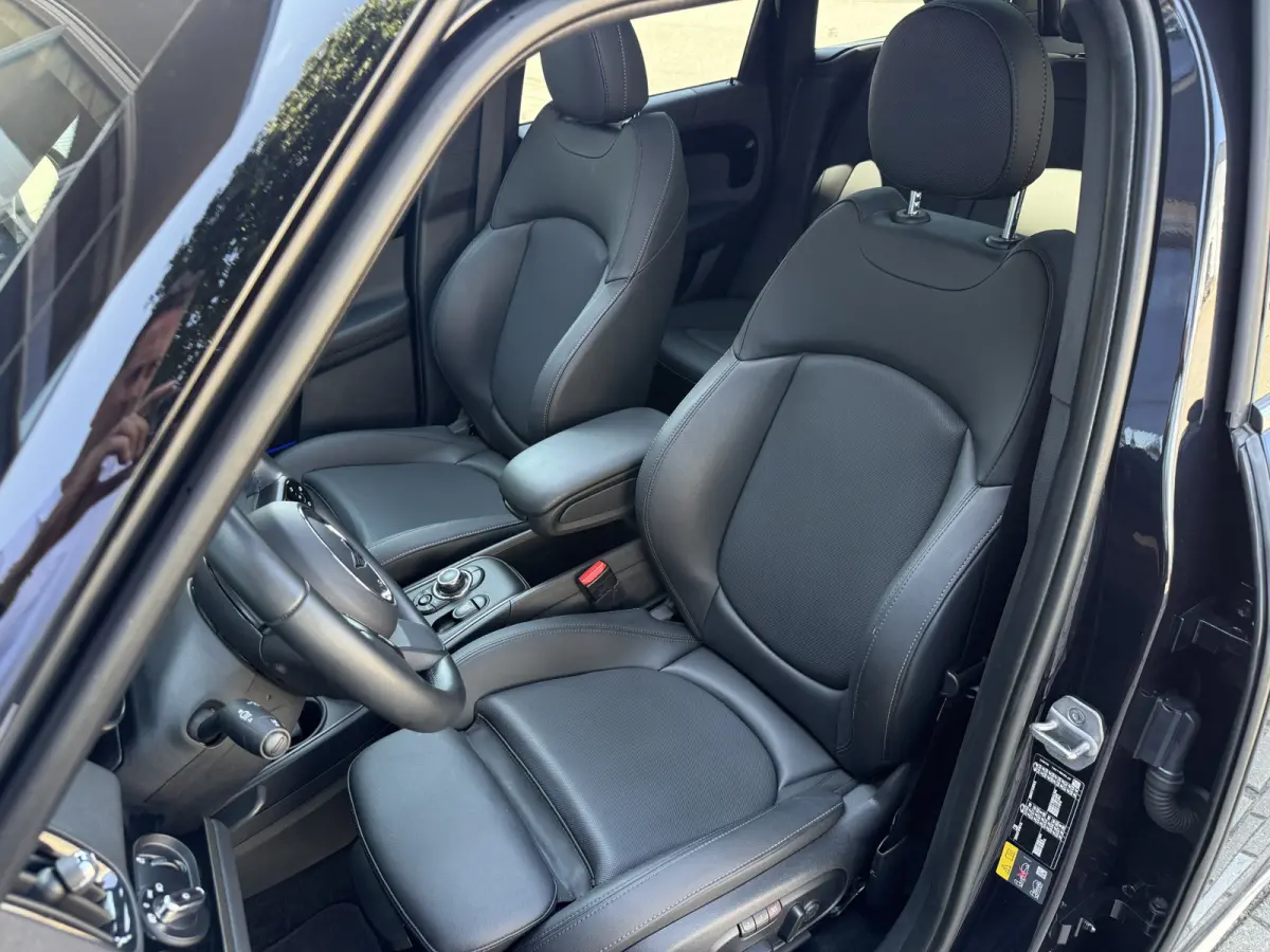 1.5 Cooper SE ALL Pano/H&K/Leder/Camera