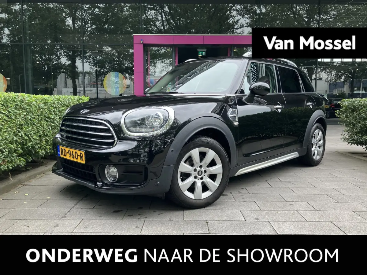 1.5 Cooper Pepper | WORDT VERWACHT | PARKEERSENSOREN | NAVIGATIE | BLUETOOTH | CRUISE CONTROL | RADIO | AUX | LICHTMETALEN VELGEN | GETINTE RUITEN |
