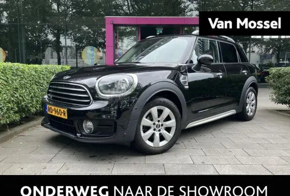 1.5 Cooper Pepper | WORDT VERWACHT | PARKEERSENSOREN | NAVIGATIE | BLUETOOTH | CRUISE CONTROL | RADIO | AUX | LICHTMETALEN VELGEN | GETINTE RUITEN |