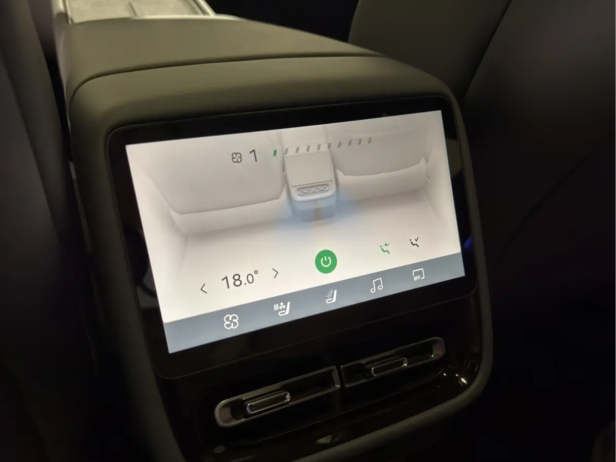 RWD Long Range 74.9 kWh | Wordt verwacht! | Donker Interieur