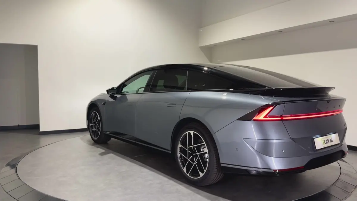 RWD Long Range 74.9 kWh | Wordt verwacht! | Donker Interieur