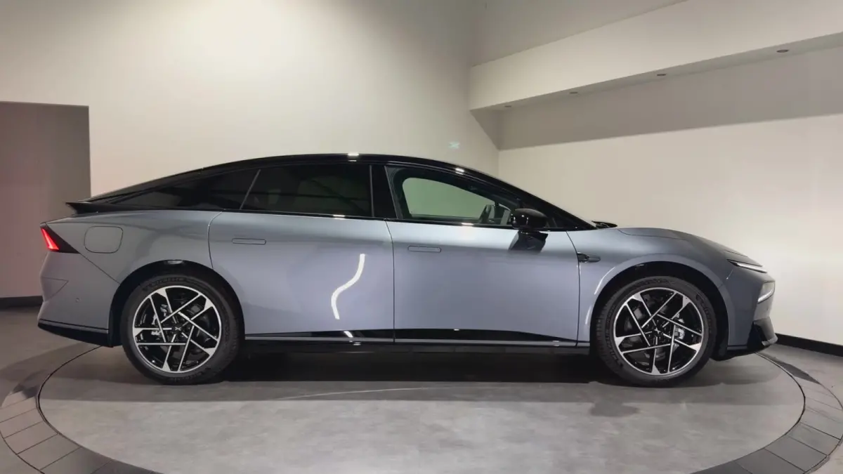 RWD Long Range 74.9 kWh | Wordt verwacht! | Donker Interieur
