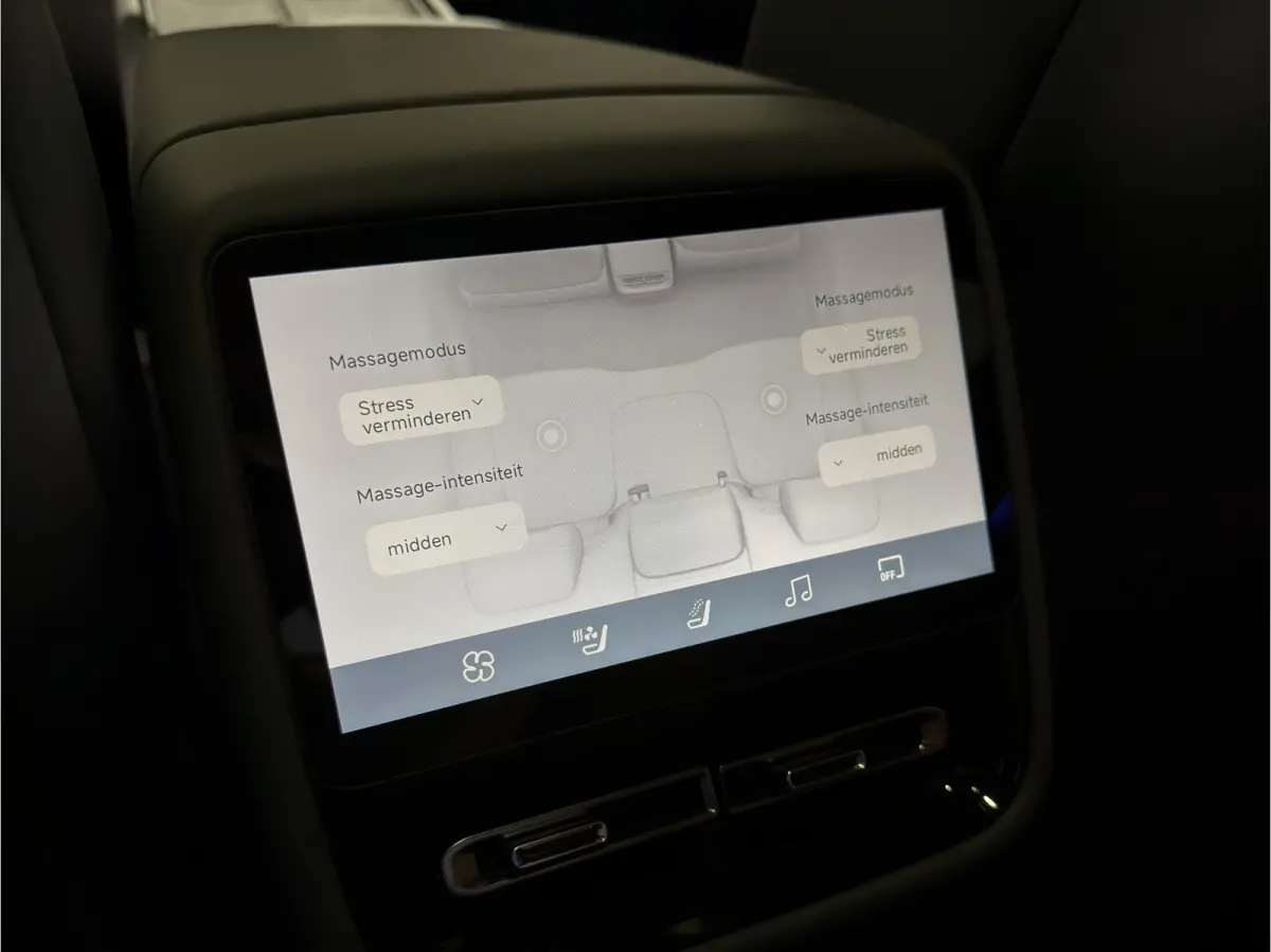 RWD Long Range 74.9 kWh | Wordt verwacht! | Donker Interieur