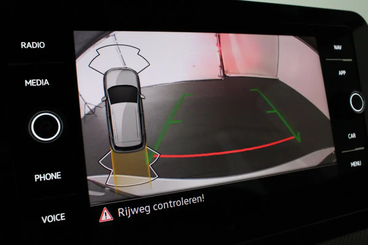 1.0 TSI Life >Camera/Automaat/Stoelverwarming/Reflex Silver