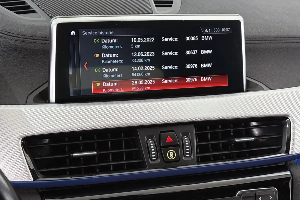 xDrive25e M Sport Sportstoelen Stoelverwarming Apple CarPlay LED