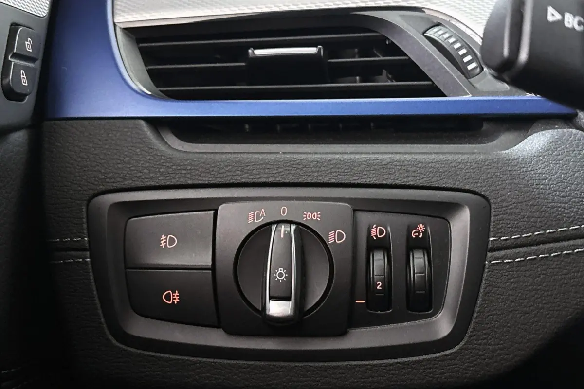 xDrive25e M Sport Sportstoelen Stoelverwarming Apple CarPlay LED
