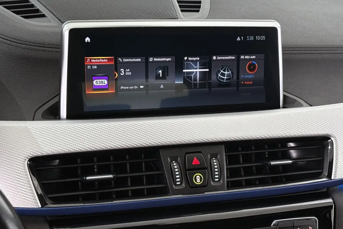 xDrive25e M Sport Sportstoelen Stoelverwarming Apple CarPlay LED
