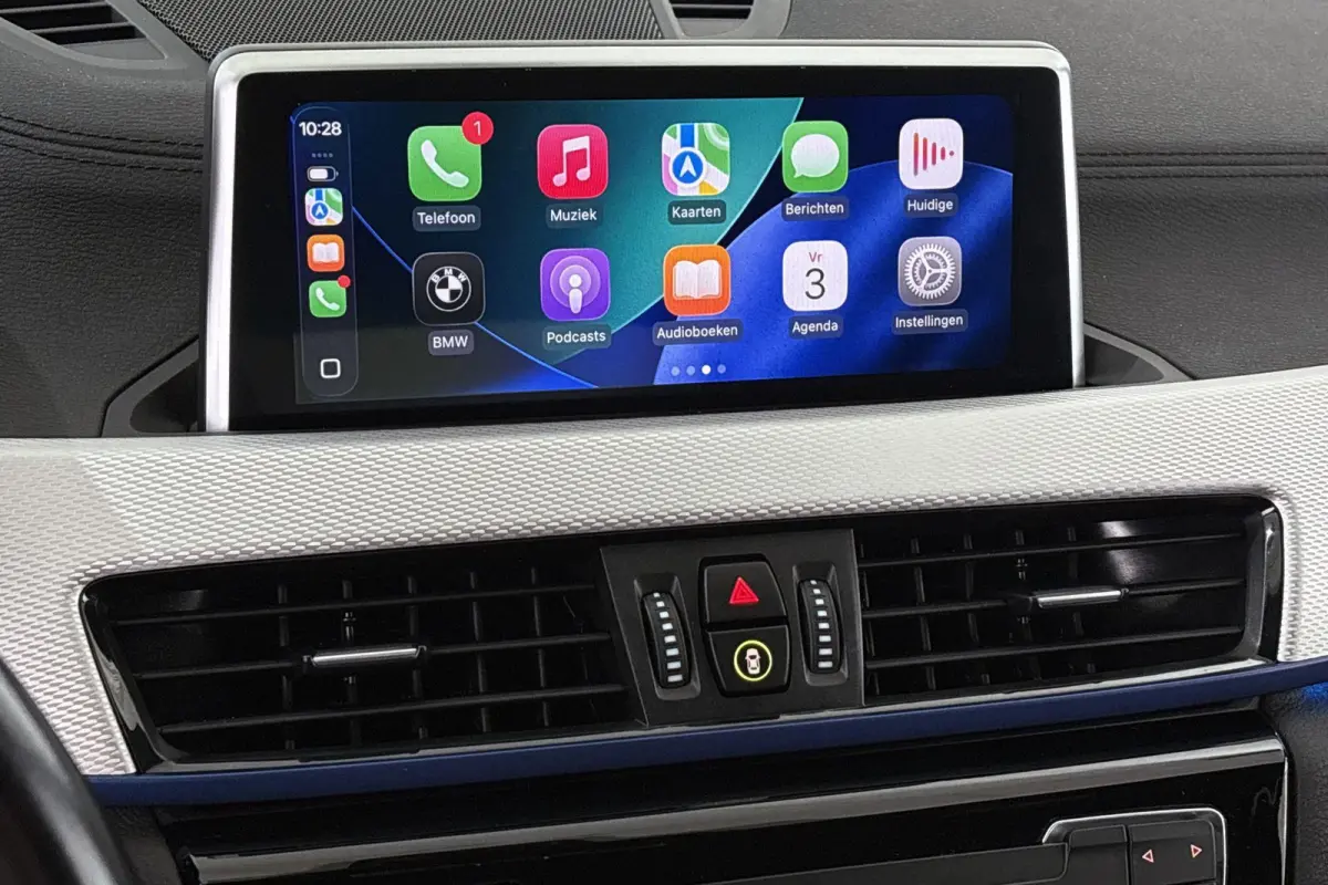 xDrive25e M Sport Sportstoelen Stoelverwarming Apple CarPlay LED
