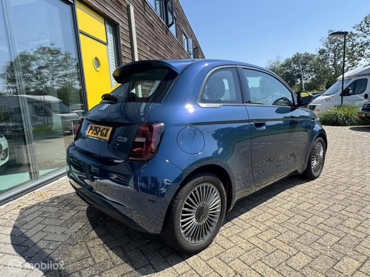 ICON 42 KWH NETTE STAAT NL AUTO NAP GARANTIE