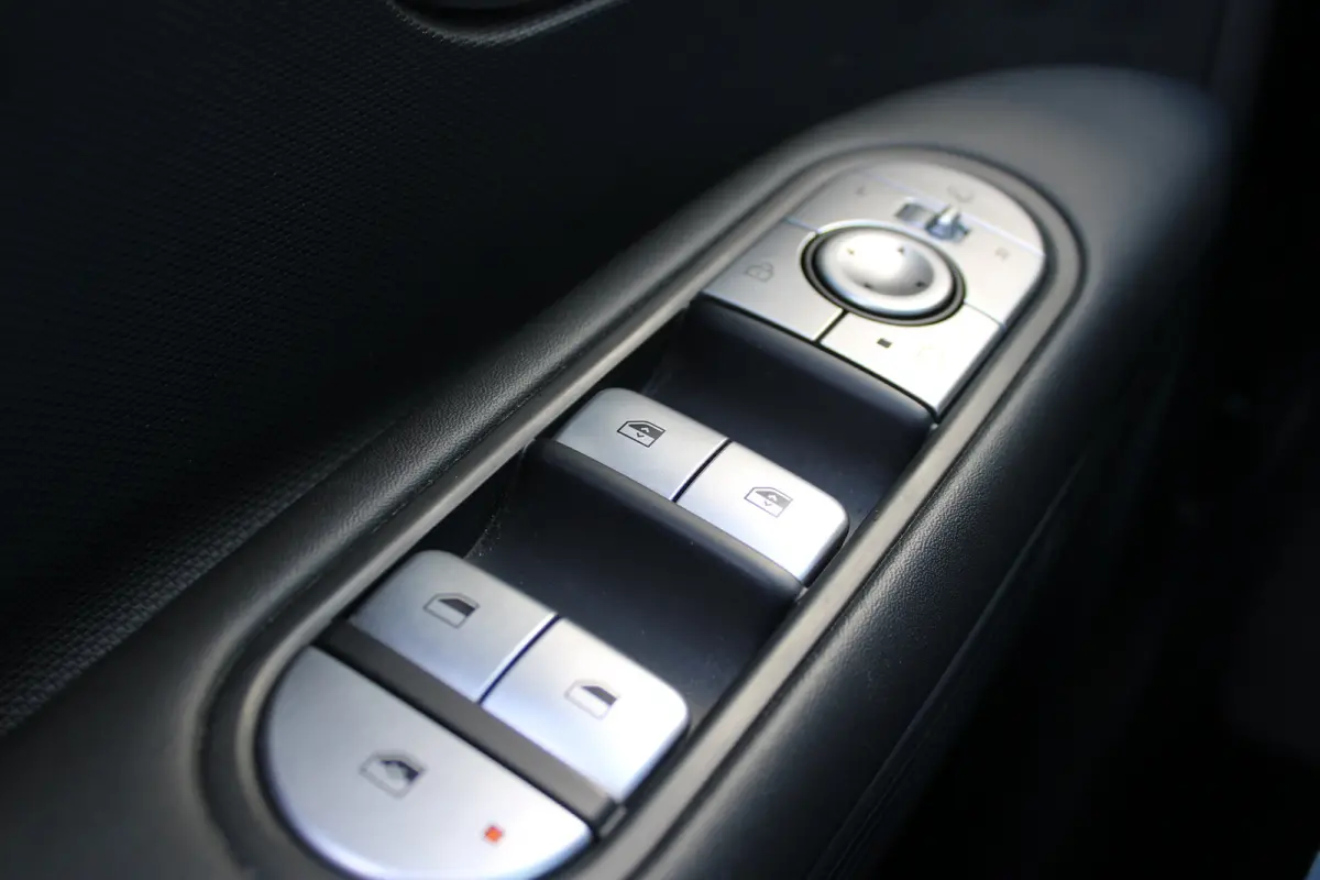 Connect 77KWH AWD