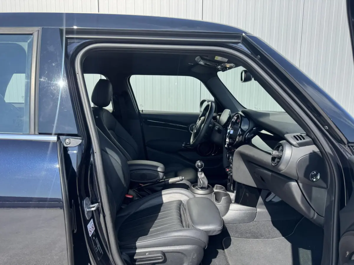 1.5 Cooper Yours|Navi|NL-Auto|Leder|LED