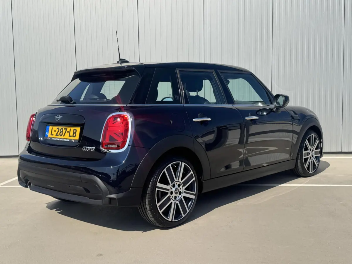 1.5 Cooper Yours|Navi|NL-Auto|Leder|LED