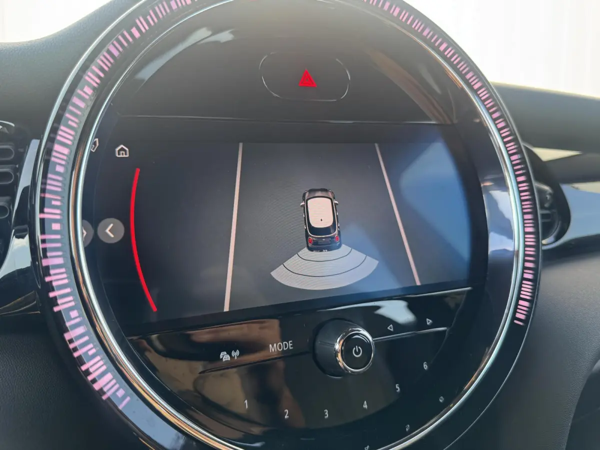 1.5 Cooper Yours|Navi|NL-Auto|Leder|LED