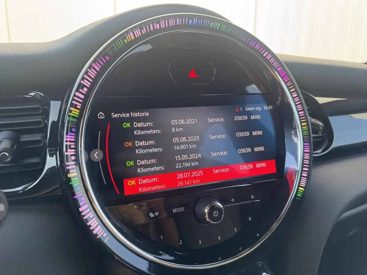 1.5 Cooper Yours|Navi|NL-Auto|Leder|LED