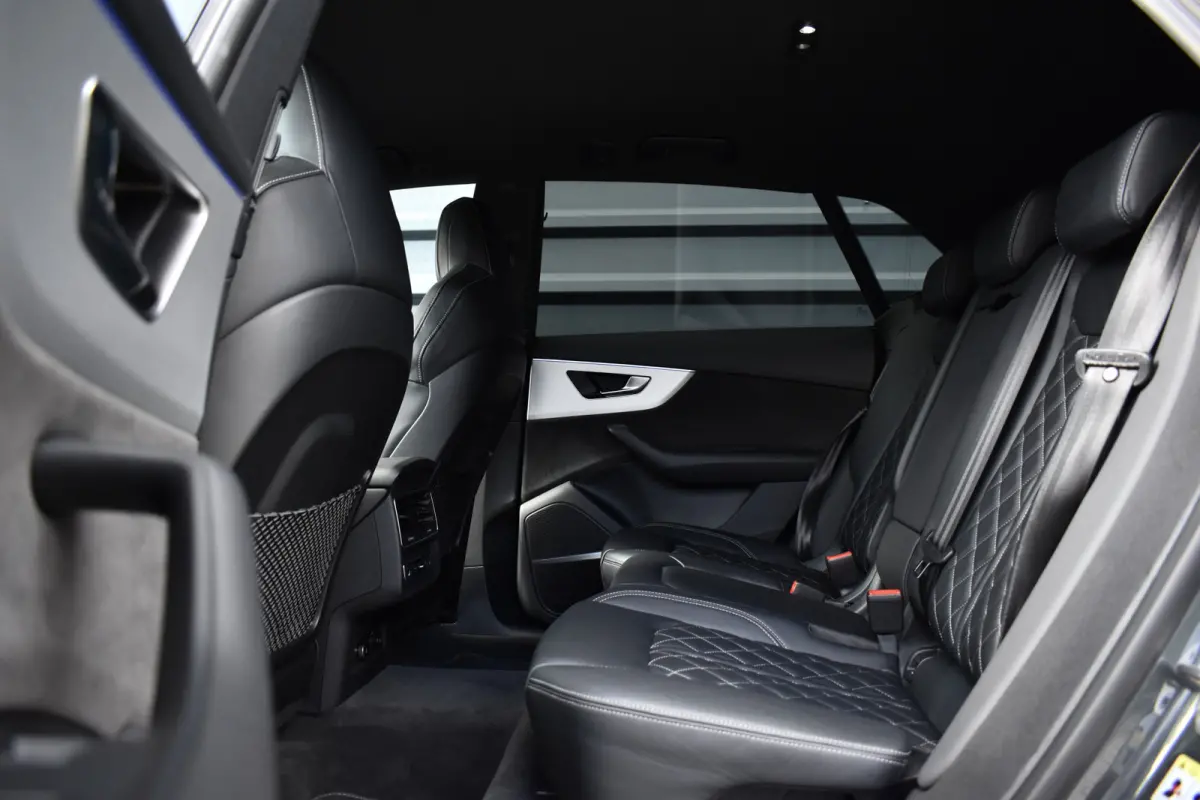 55 TFSI e Quattro Pro Line S | ACC | RS-Seats | Head-Up | B&O | Softclose | 22'' Wielen | Stuurverwarming | Matrix | Nachtzicht |