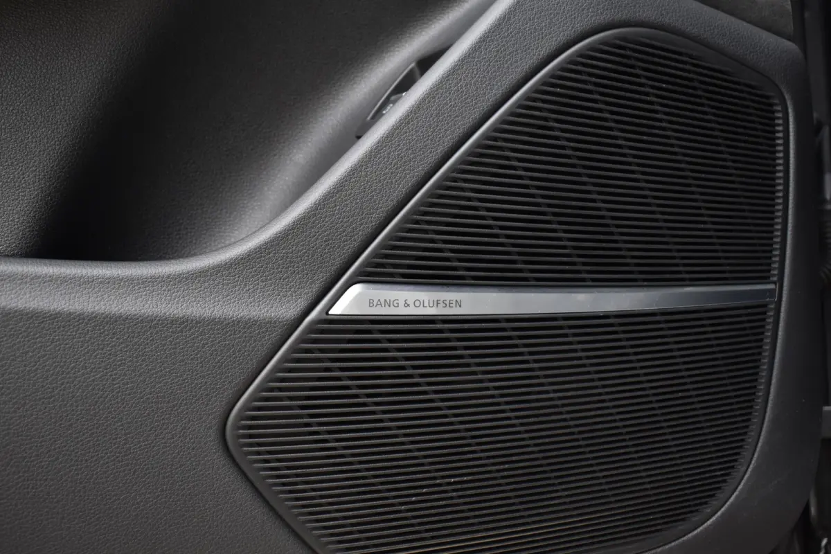 55 TFSI e Quattro Pro Line S | ACC | RS-Seats | Head-Up | B&O | Softclose | 22'' Wielen | Stuurverwarming | Matrix | Nachtzicht |